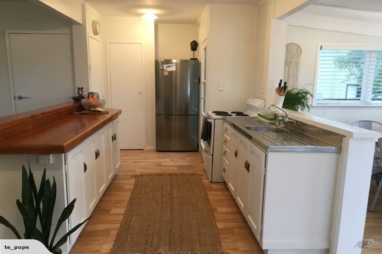 Photo of property in 36 Fordham Street, Beach Haven, Auckland, 0626