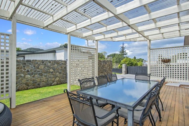 Photo of property in 11 Kent Road, Regent, Whangarei, 0112
