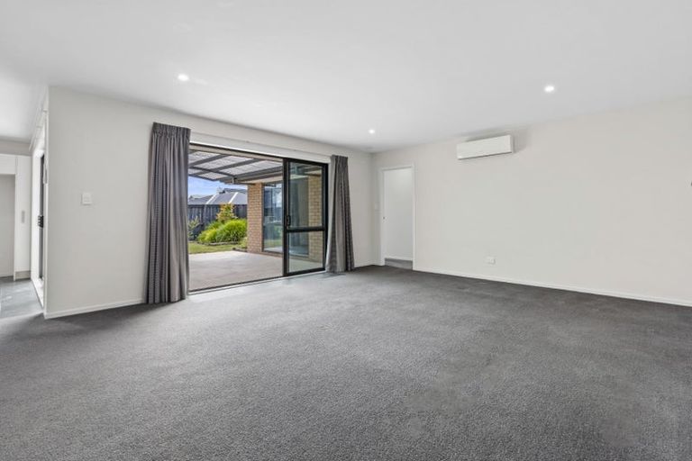 Photo of property in 30 Keston Crescent, Flagstaff, Hamilton, 3210