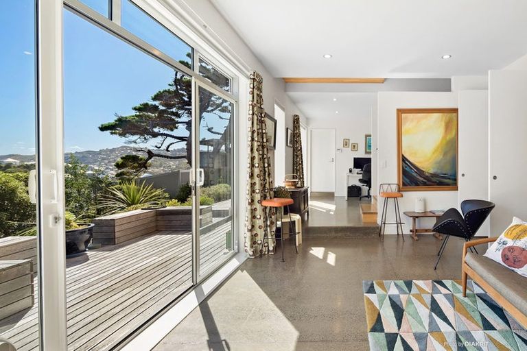 Photo of property in 22 High Street, Island Bay, Wellington, 6023