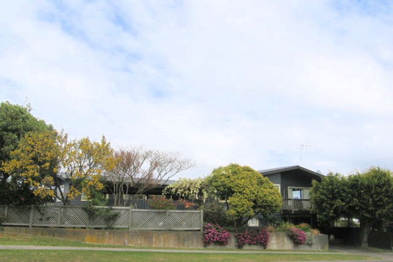 Photo of property in 69 Taharepa Road, Hilltop, Taupo, 3330