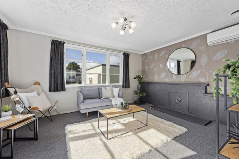 Photo of property in 32 Murray Street, Wallaceville, Upper Hutt, 5018