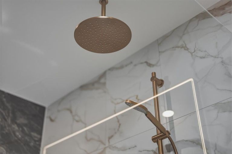 Photo of property in 240 Park Estate Road, Rosehill, Papakura, 2113