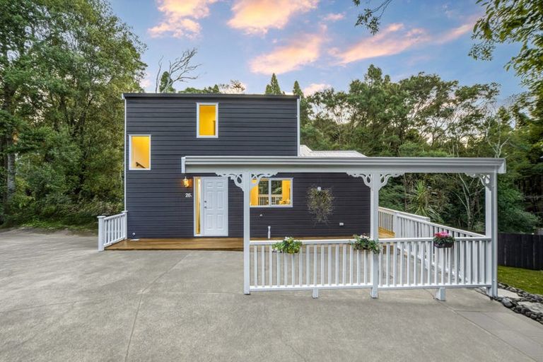 Photo of property in 2/26 Anne Mclean Drive, Bayview, Auckland, 0629