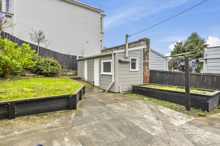 Photo of property in 12 Macbeth Street, Caversham, Dunedin, 9012