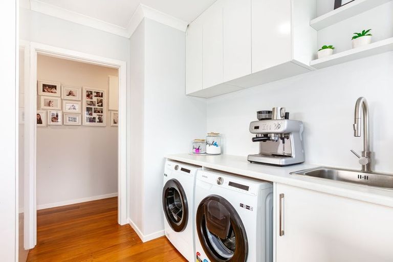 Photo of property in 84 Wilkie Crescent, Naenae, Lower Hutt, 5011