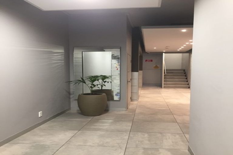 Photo of property in Gerondis Bldg Apartments, 408/60 Willis Street, Wellington Central, Wellington, 6011