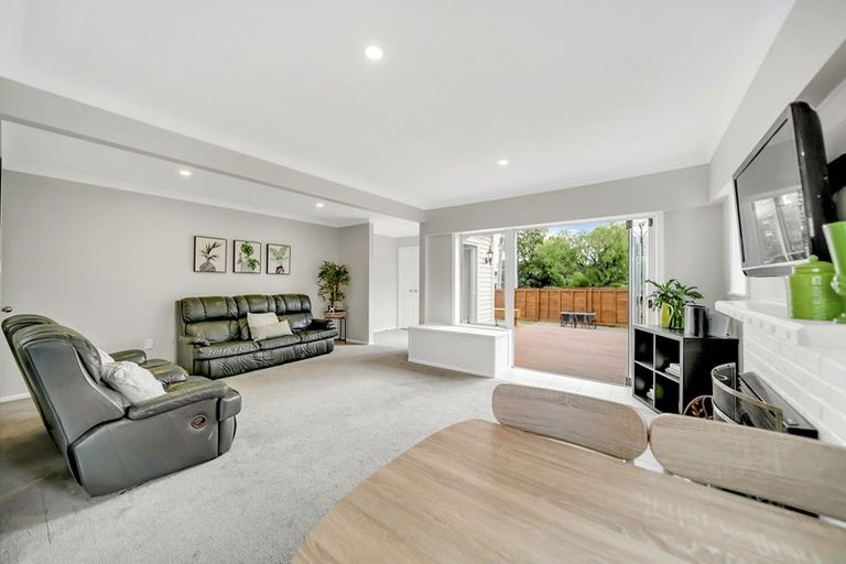 Photo of property in 3/32 Millen Avenue, Pakuranga, Auckland, 2010