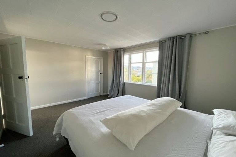 Photo of property in 1/126 Waiwhetu Road, Waterloo, Lower Hutt, 5011