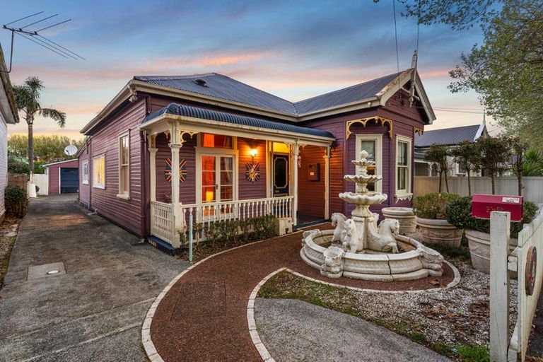 Photo of property in 12 Francis Street, Grey Lynn, Auckland, 1021