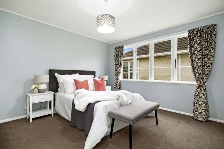 Photo of property in 1 Strand Crescent, Naenae, Lower Hutt, 5011