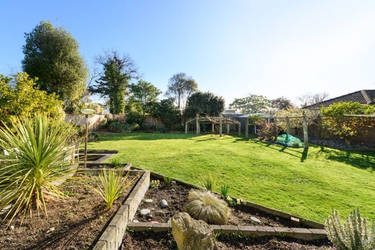 Photo of property in 24 Cedar Crescent, Feilding, 4702