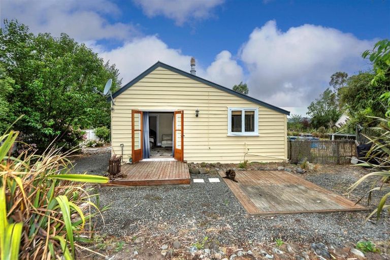 Photo of property in 217 Whitecliffs Road, Whitecliffs, Coalgate, 7673