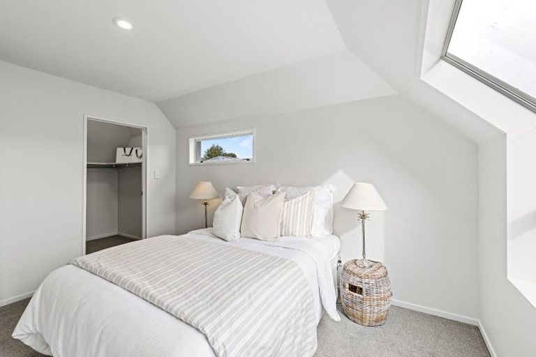 Photo of property in 3/251 Memorial Avenue, Burnside, Christchurch, 8053