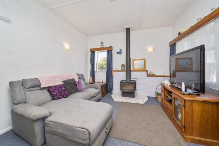 Photo of property in 17 Cornwall Street, Patea, 4520