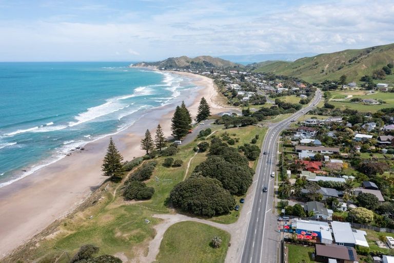 Photo of property in 28a Moana Road, Okitu, Gisborne, 4010