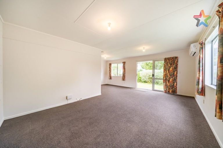 Photo of property in 3 Moonstone Grove, Birchville, Upper Hutt, 5018