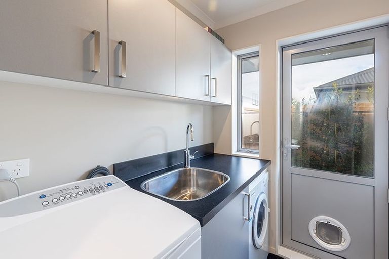 Photo of property in 20 Taiore Crescent, Marshland, Christchurch, 8083