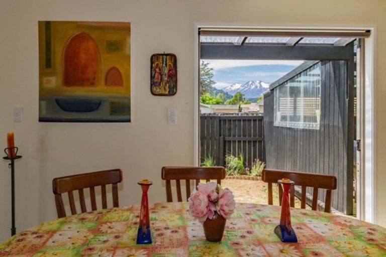Photo of property in 77 Goldfinch Street, Ohakune, 4625