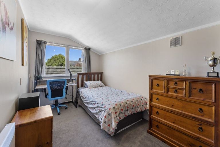 Photo of property in 8 Routley Crescent, Elderslea, Upper Hutt, 5018