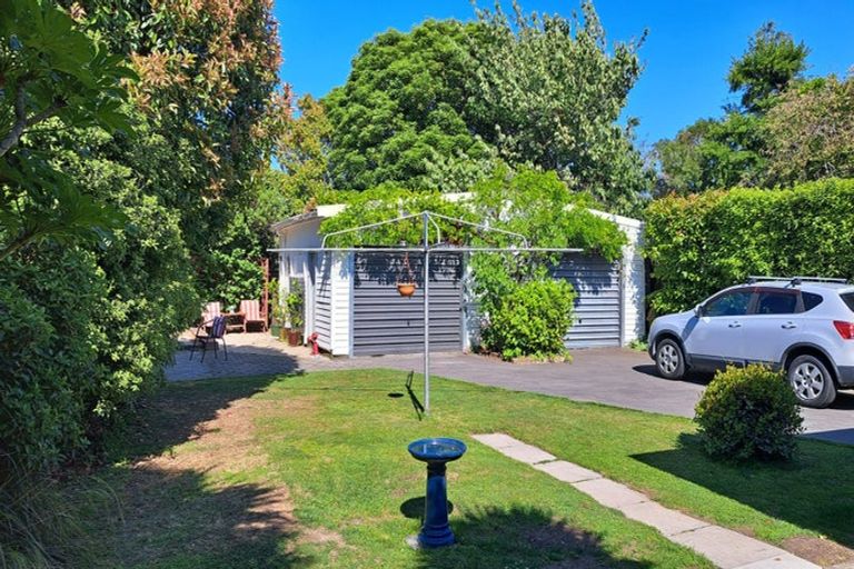 Photo of property in 12 Marley View Street, Somerfield, Christchurch, 8024