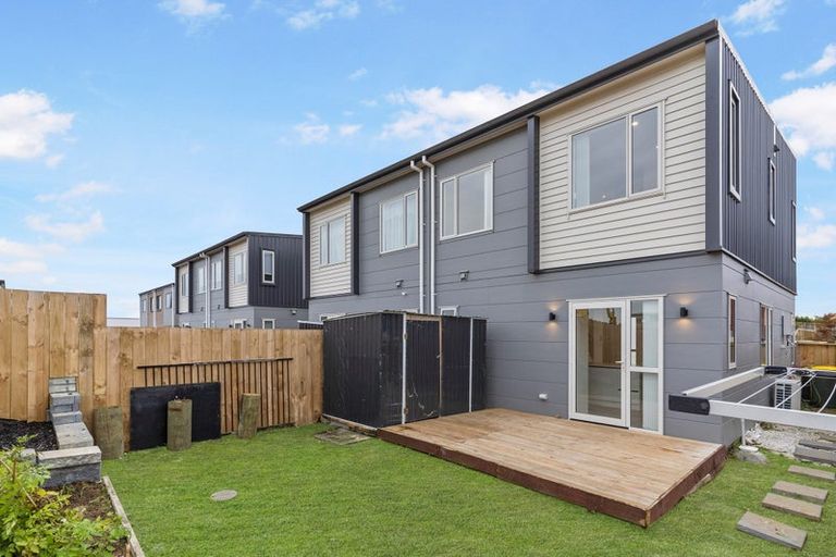 Photo of property in 5b Poruru Close, Papakura, 2110