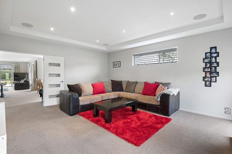 Photo of property in 87 Mcmahon Drive, Aidanfield, Christchurch, 8025