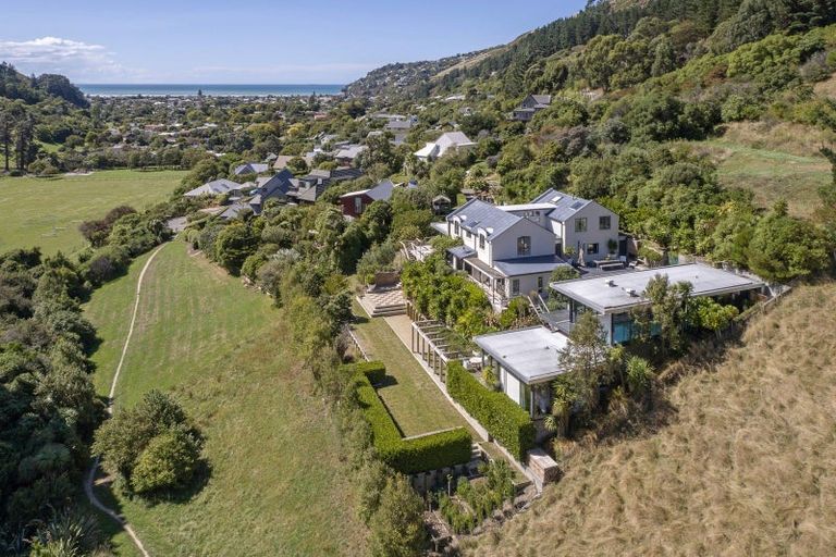 Photo of property in 94 Sumnervale Drive, Sumner, Christchurch, 8081