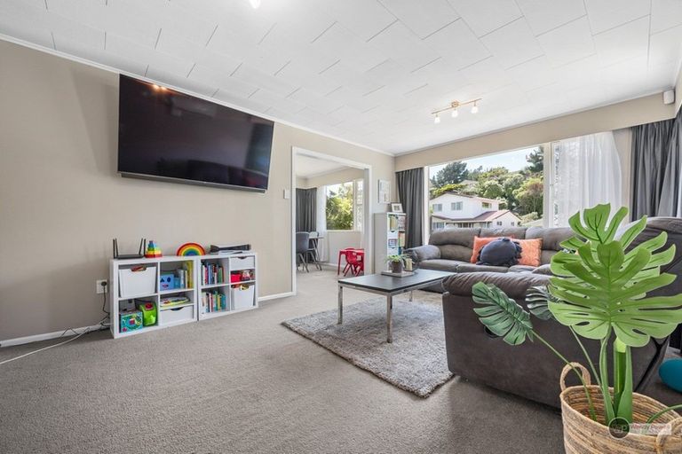 Photo of property in 193 Major Drive, Kelson, Lower Hutt, 5010