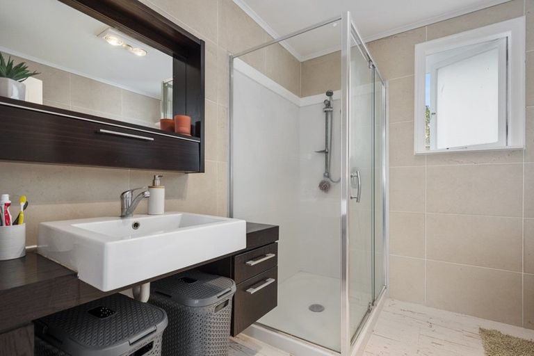 Photo of property in 1142a Papamoa Beach Road, Papamoa Beach, Papamoa, 3118