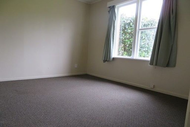 Photo of property in 3/50 Cruickshank Road, Clouston Park, Upper Hutt, 5018