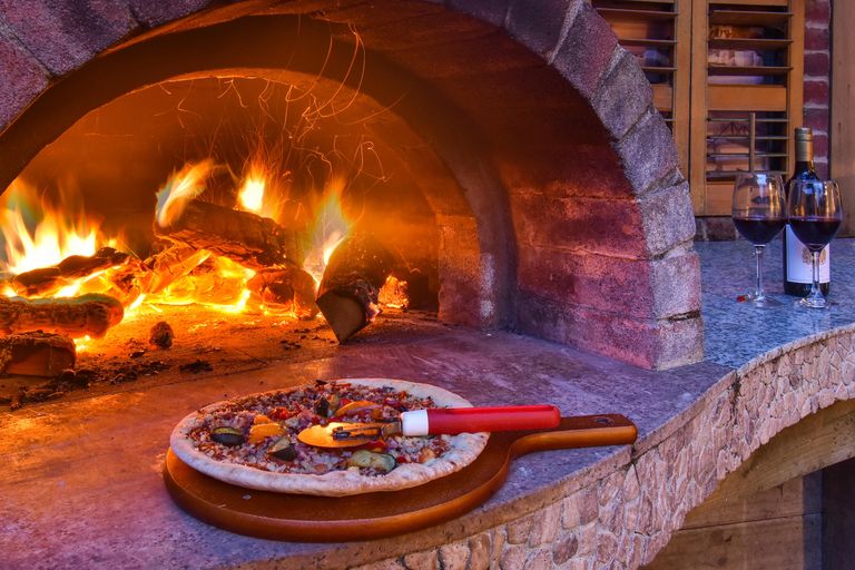 Photo of property in 2/11 The Rosebowl, Sunnyhills, Auckland, 2010