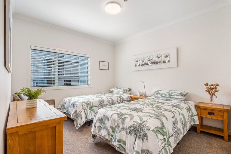 Photo of property in 90 Eaves Bush Parade, Orewa, 0931