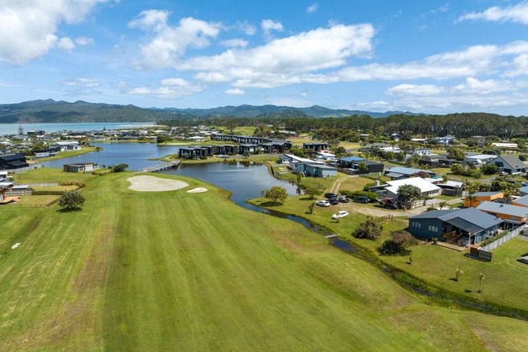 Photo of property in 126 The Fairway, Matarangi, Whitianga, 3592