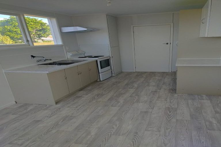 Photo of property in 9 Athelstan Place, Otara, Auckland, 2023