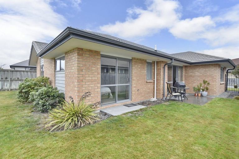 Photo of property in 6 Shilton Lane, Pegasus, 7612