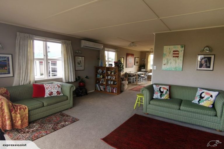 Photo of property in 6 Kinsella Place, Paeroa, 3600