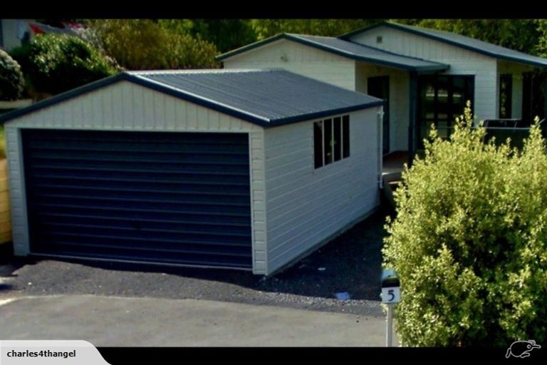 Photo of property in 5 Mcintosh Road, Brighton, Dunedin, 9035