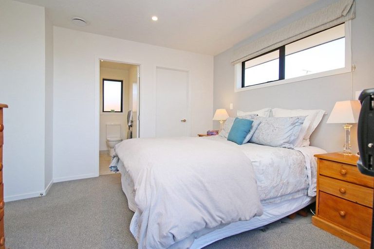 Photo of property in 11 Waikai Close, Ruakura, Hamilton, 3214