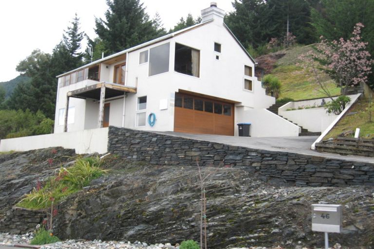 Photo of property in 46 Greenstone Place, Fernhill, Queenstown, 9300