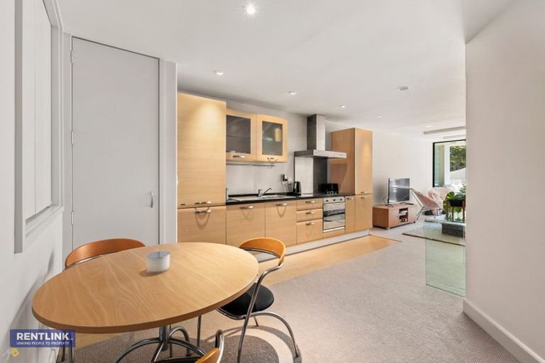 Photo of property in 204/16 Adams Avenue, Mount Maunganui, 3116