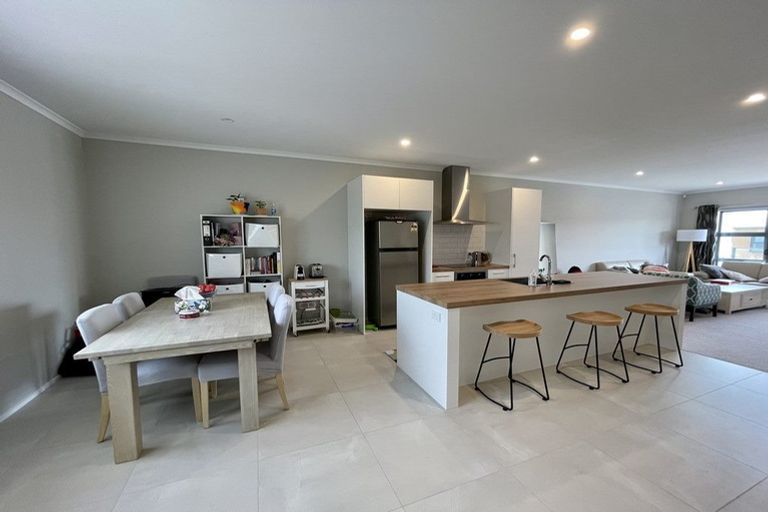 Photo of property in 3 Danga Lane, Hobsonville, Auckland, 0616