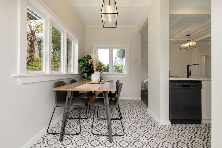 Photo of property in 17 Hinau Street, Maeroa, Hamilton, 3200