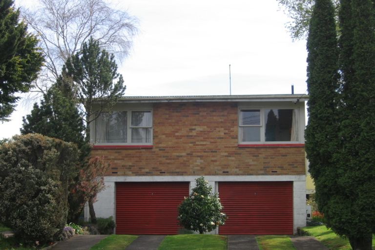 Photo of property in 12 Amokura Street, Fairy Springs, Rotorua, 3015