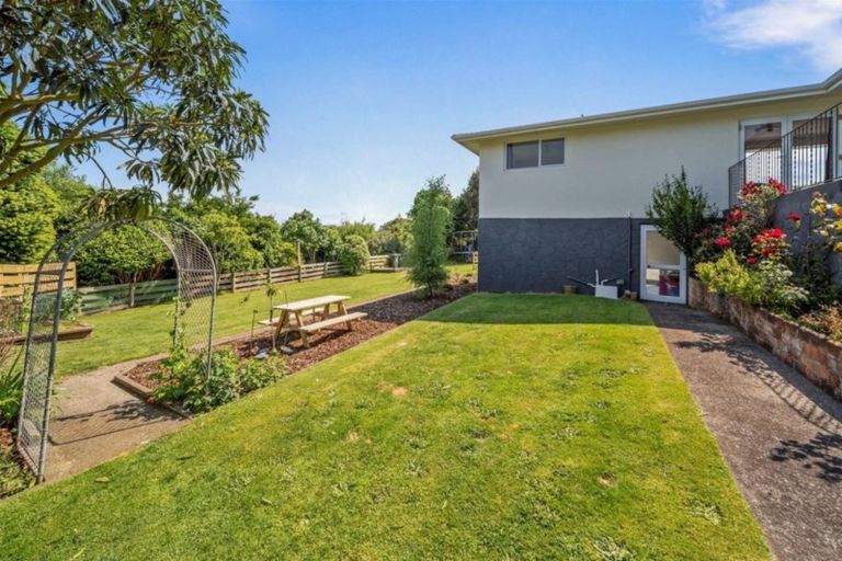 Photo of property in 27 Galt Street, Hawera, 4610