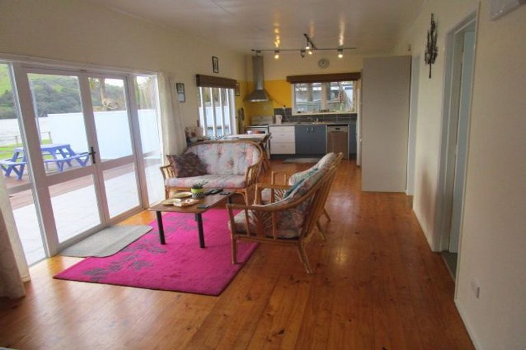 Photo of property in 31 Mahanga Road, Pataua South, Onerahi, 0192
