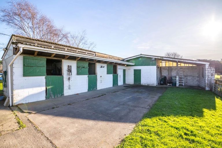 Photo of property in 64 Chester Road, Clareville, Carterton, 5791