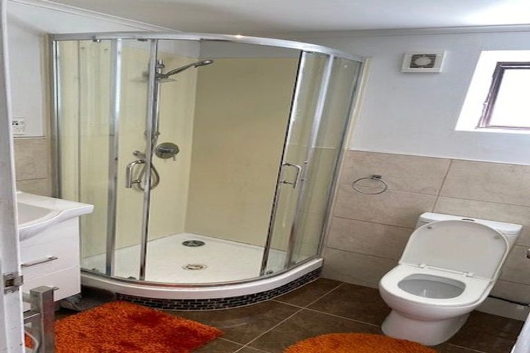 Photo of property in 16 Milich Terrace, Te Atatu South, Auckland, 0610