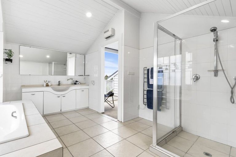 Photo of property in 52 St Vincent Avenue, Remuera, Auckland, 1050