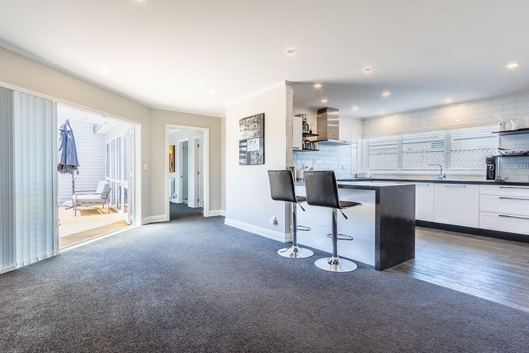 Photo of property in 315 Te Moana Road, Waikanae, 5036